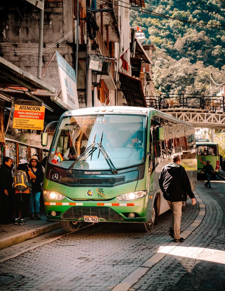 Bus a Machu Picchu
