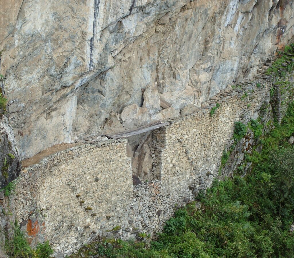 Puente Inca en Machu Picchu