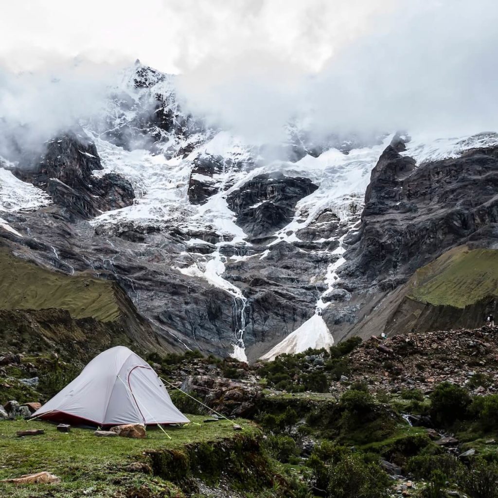 Salkantay Trek Camp - Lake