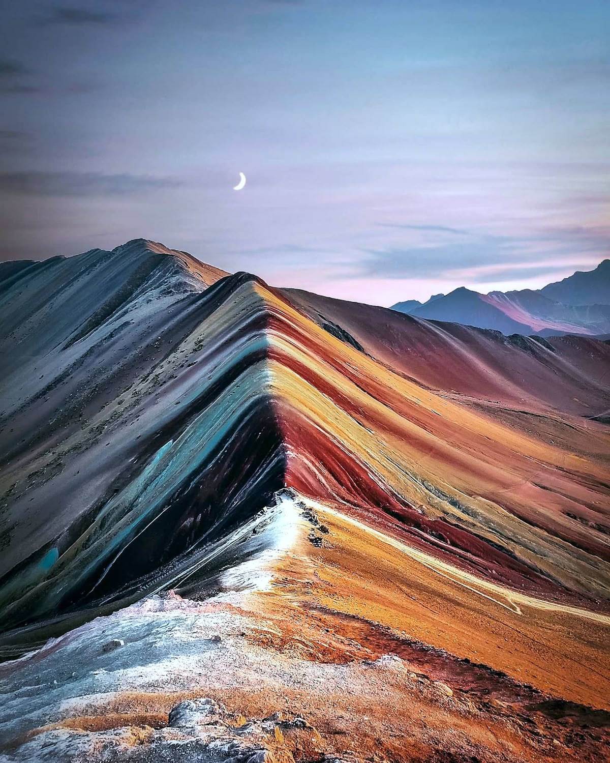 rainbow mountain facts